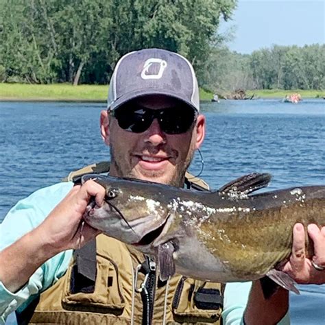 Best Lakes & Rivers In Minnesota For Kayak Fishing.
